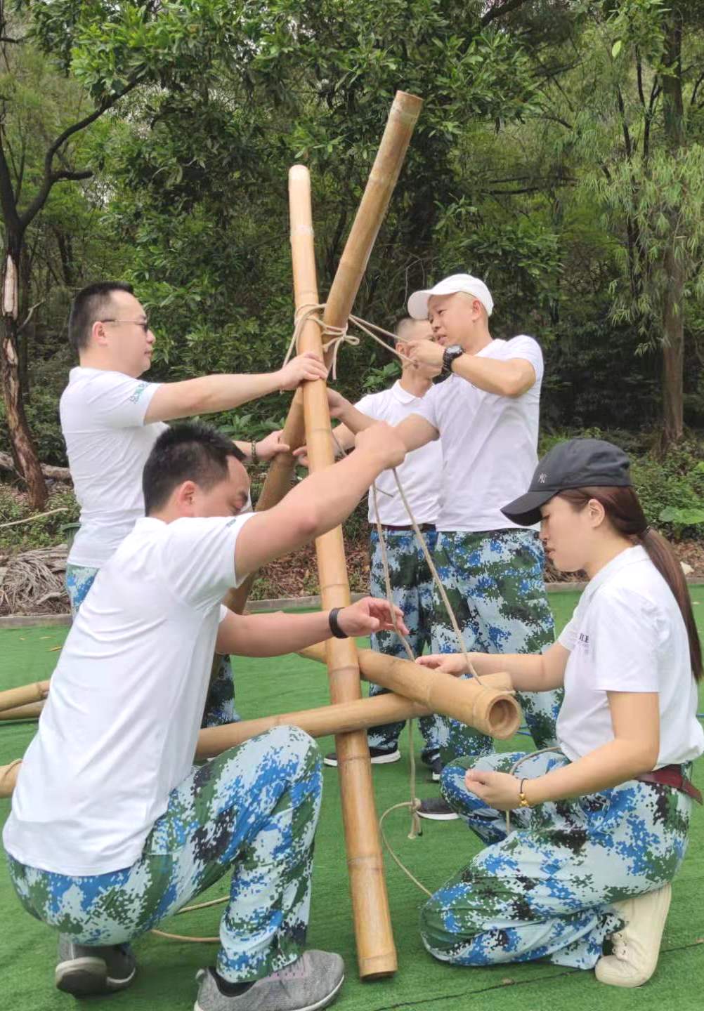 热烈祝贺汇德商学院春季联合开学拓展圆满结束