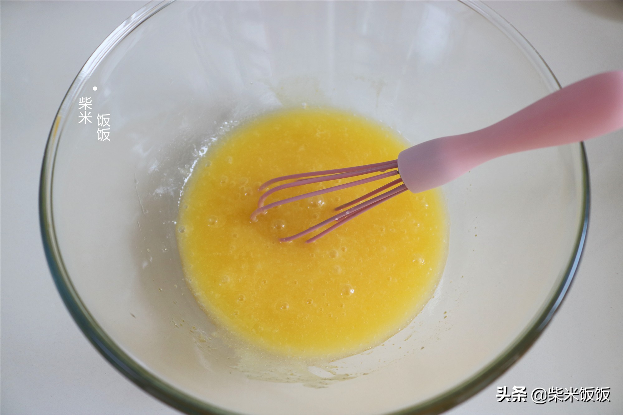 想吃桃酥不用買，普通麵粉就能做，做法簡單，香酥好吃