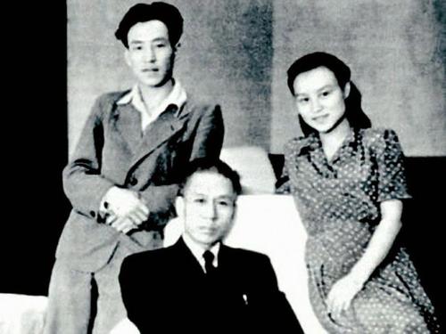 2003年，一名俄罗斯人到中国大使馆面签，说：刘少奇是我爷爷