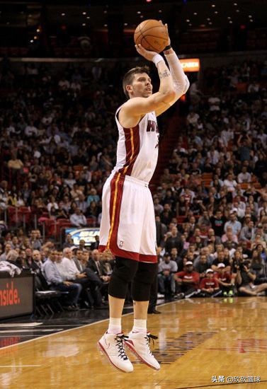 为什么奥运会不能像NBA那样狂轰三分？