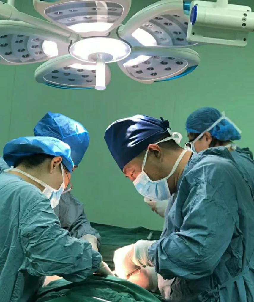 生死时速｜<a href='/qdjkzx/'>八医</a>产科中心成功抢救产后<a href='/qdjkzx/'>大出血产妇</a>