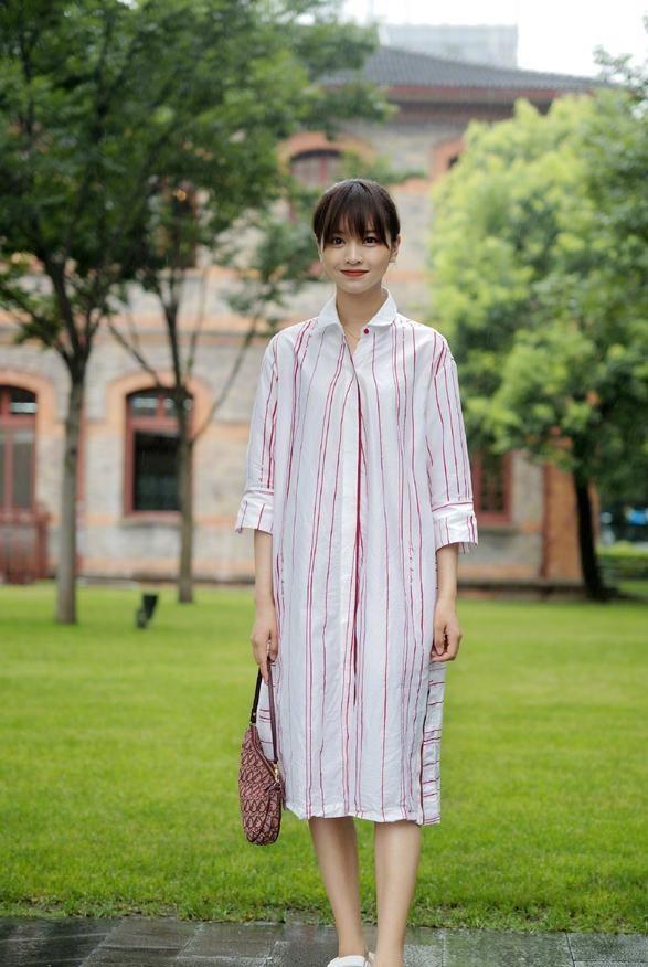 路人街拍：我也相信爱可以排除万难；只是，万