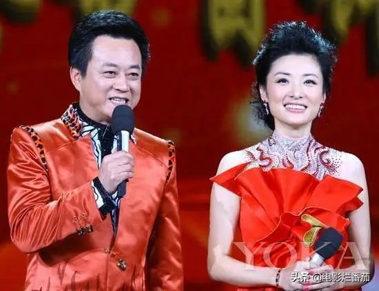 牛年春晚，主持团竞争激烈，董卿呼声最高，朱