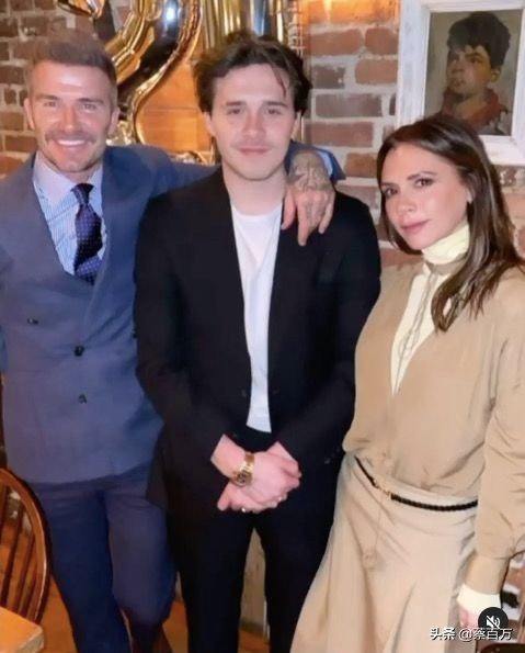 赶在封国之前逃离英国，贝克汉姆一家飞到佛罗