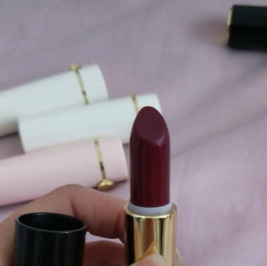 值得入手的5种色系，包含各种风格，做最"百变"的女孩