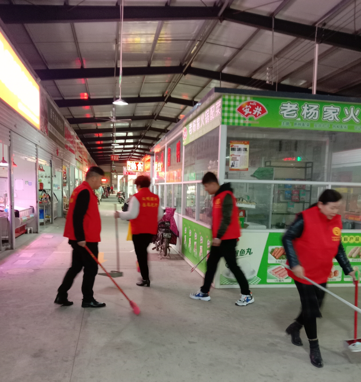 对“重点、难点、痛点、堵点”出硬招！“大小”包联提升城市颜值