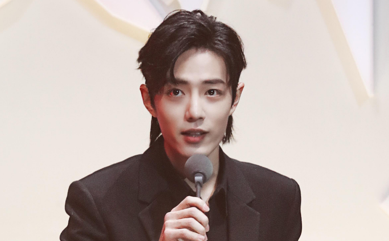 利用肖战吸足热度，节目官宣阵容却无肖战，粉丝的表现值得称赞