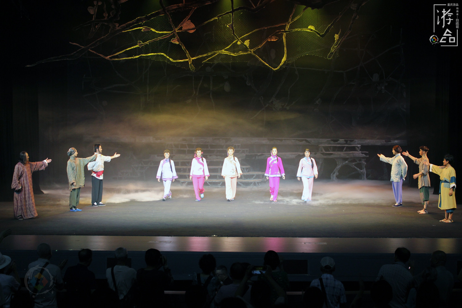 重庆川剧的生存危机，无人传承缺少观众，紧抓新媒体也无济于事