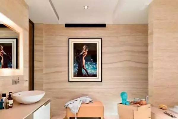 过气歌手林依轮，到底有多有钱？