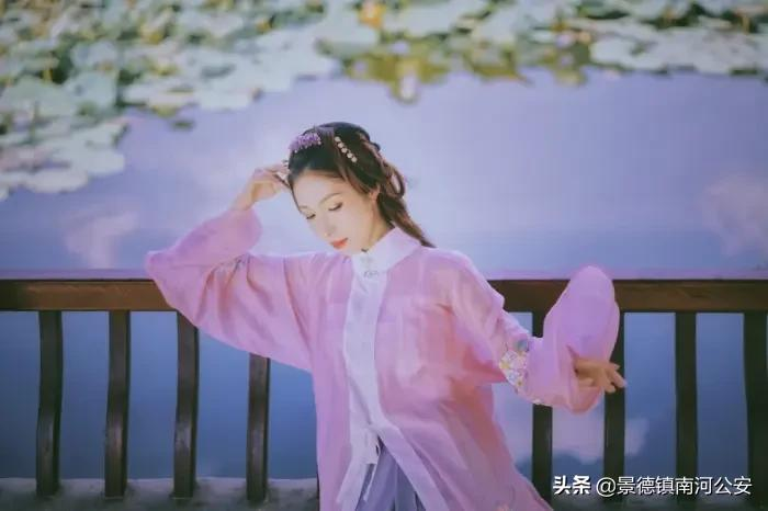 詩詞丨有一種情,不在生活中,卻在生命裡