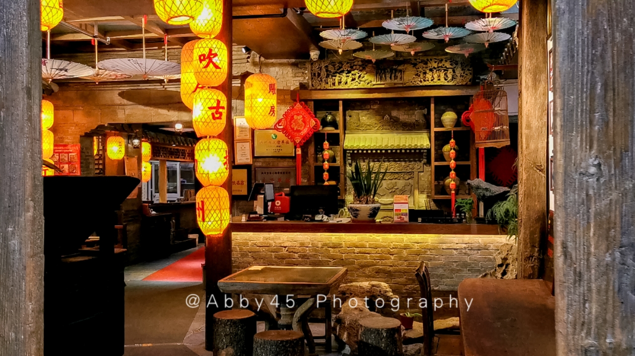 这条“春风十里扬州路”，一千多米长，见证数千年的繁华