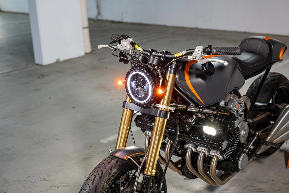 ���ײ�ս����1981����CBX1000��װ��Ʒ����