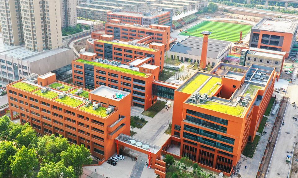 咸陽渭城中學新校區(qū)正式投用!高顏值實景圖(圖2)