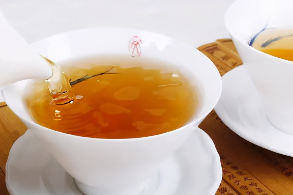 茶葉過了保質期還能喝嗎？六大茶類的保質期各是多久？