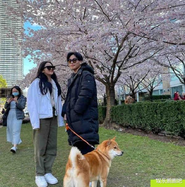 Chen Kun exposure of amour of 19 years old of sons! Cummer Yan Zhikan compares Zhou Xun, walk a dog together the life is satisfied