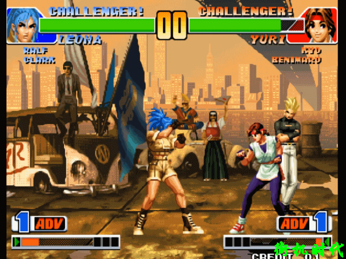 當(dāng)年玩街機(jī)游戲用過(guò)的騷操作，連女性NPC都不放過(guò)