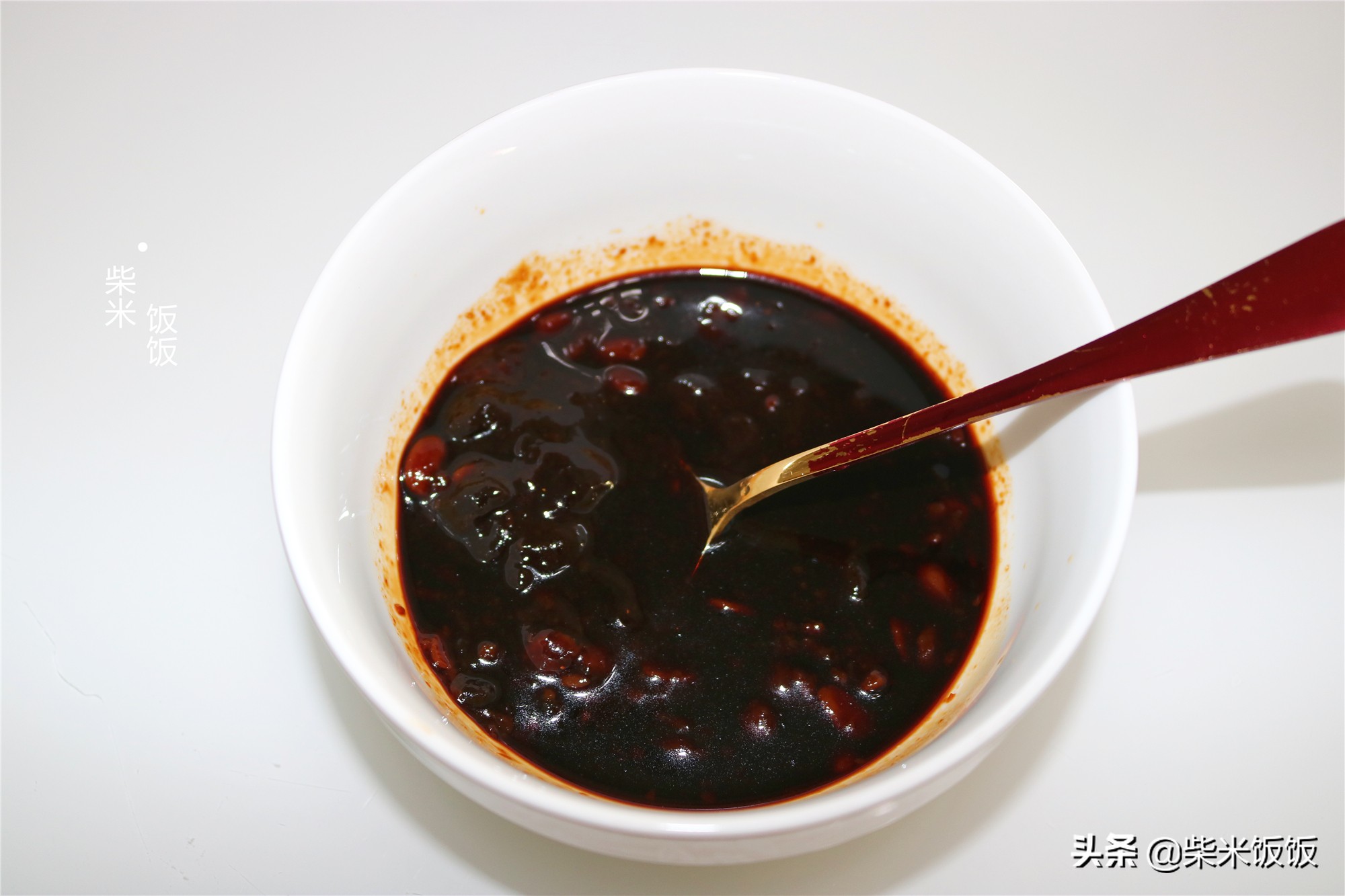 巨好吃的炸酱面，只要家常调味料，做法简单，夏天吃正合适