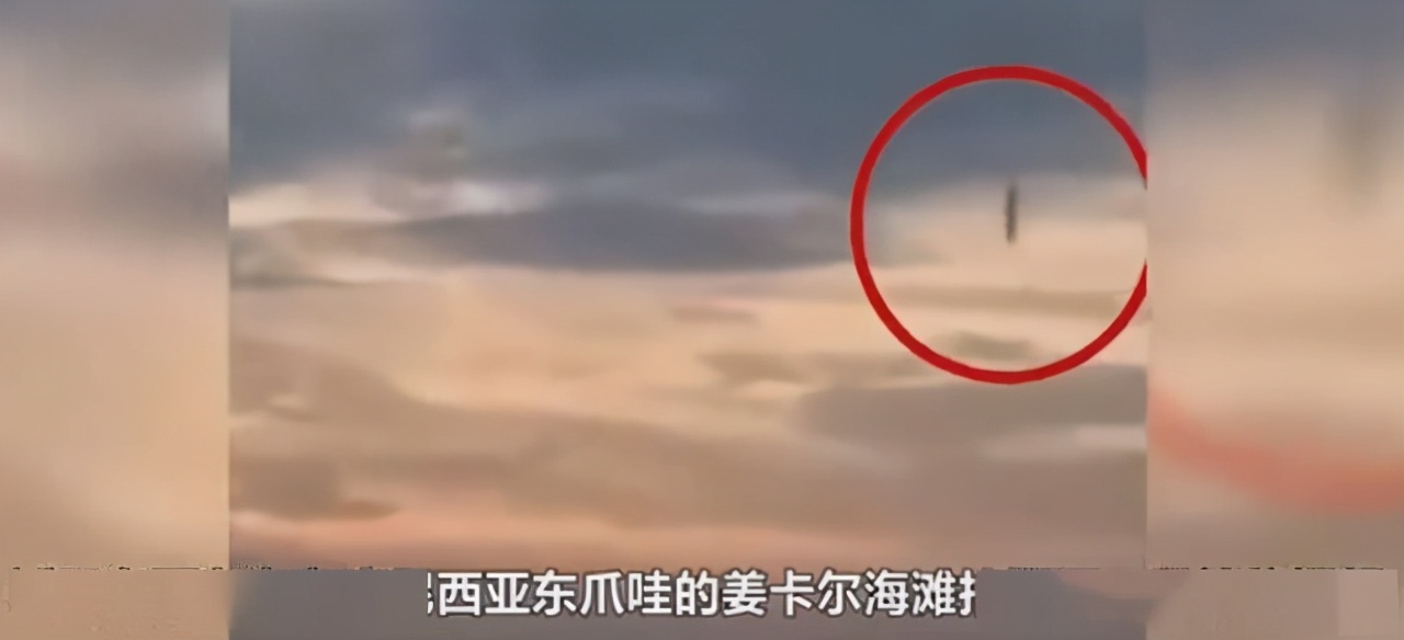 奥巴马证实ufo真实性，全球各处浮现不明物体，嘉兴上空也有坠落