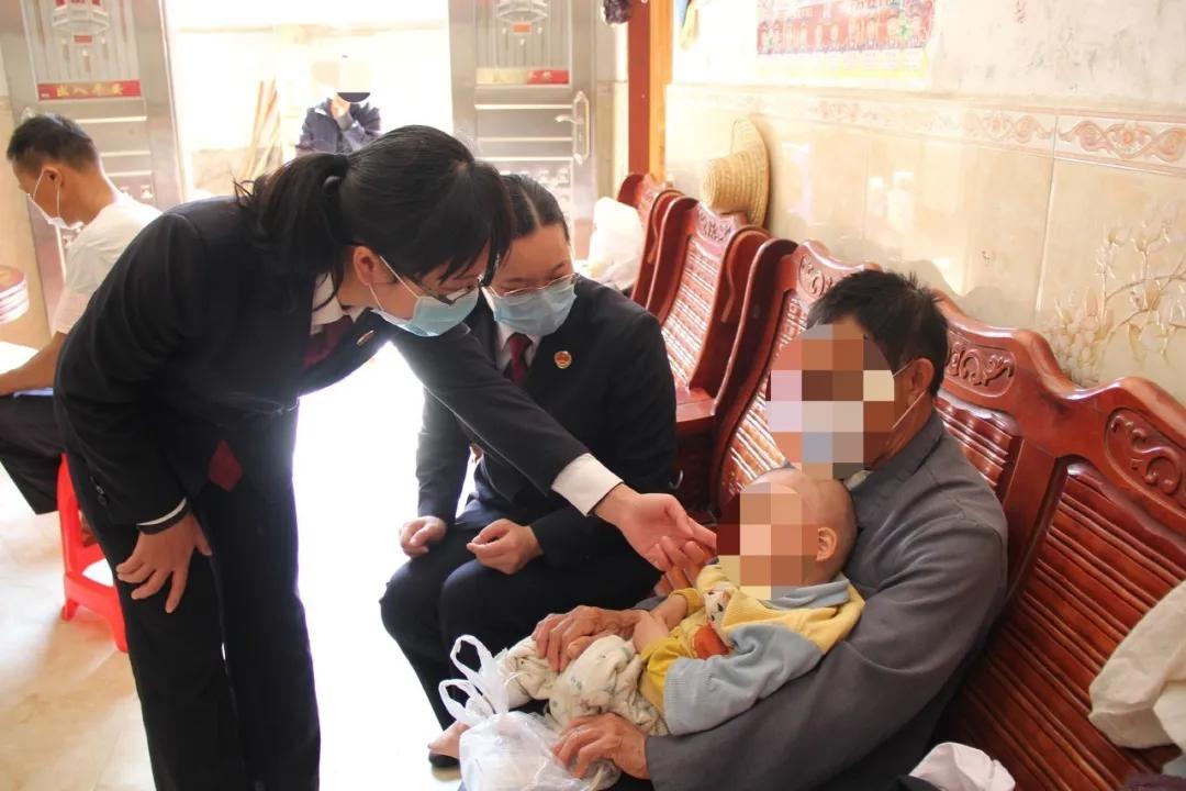 ��ƽ�����衿�찮��������δ����ɳ�