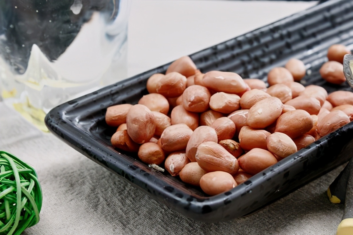 吃多了花生會傷肝，血脂也會升高？ 三高人群還能吃花生嗎？