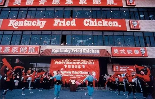 苍蝇小馆，食品工业化浪潮下的最后一丝人间烟火