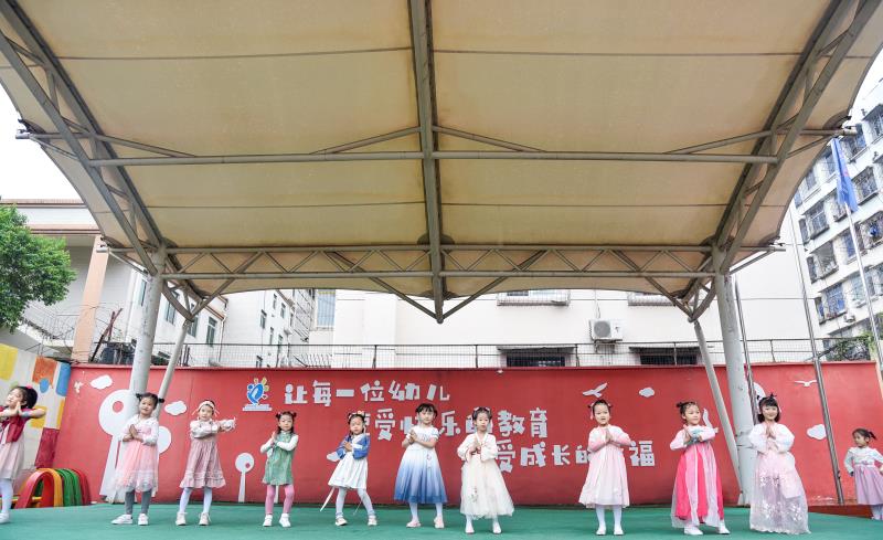 德阳市第一幼儿园"中国节"——中秋.但愿人长久 千里共婵娟