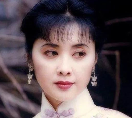 一见唐僧误终生？女儿国国王因戏生情？被传暗