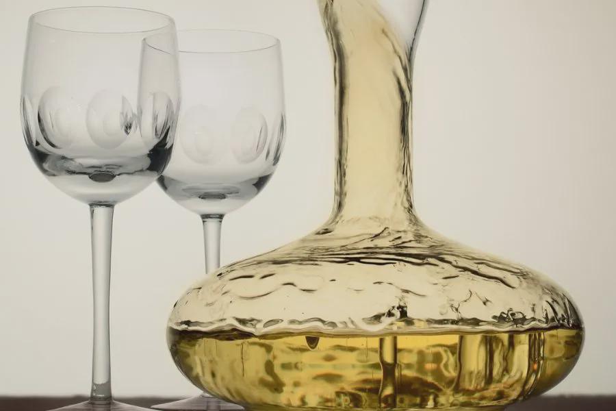 怎么知道一瓶酒应该醒多长时间？