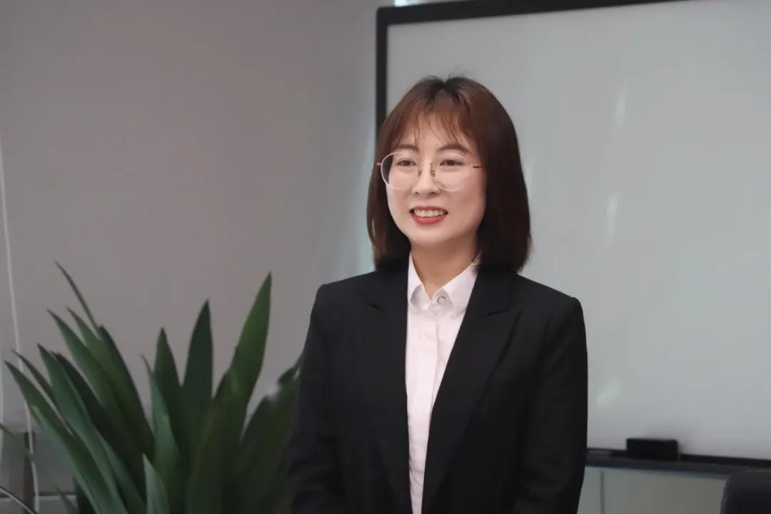 東鵬博士后科研工作站雷東移博士、李瑩博士順利開題