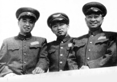 打天津，刘亚楼立军令状：只需30小时，后改口：