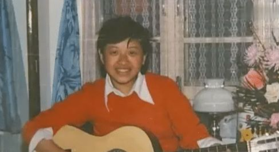 韩红：幼年丧父母亲改嫁，与王菲爱上同一男人，如今穷到令人钦佩