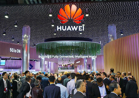 华为员工人均年薪70万，他们买得起深圳房子么？其实也很吃力