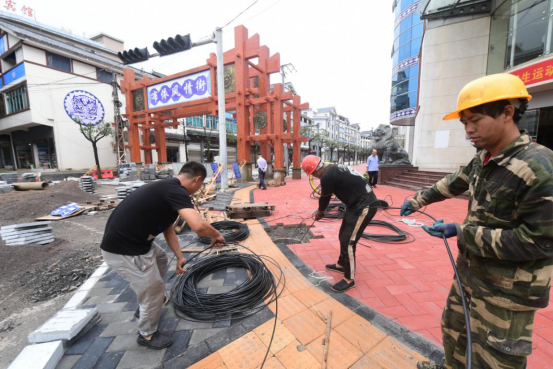 云南省罗平县：美丽县城建设持续推进