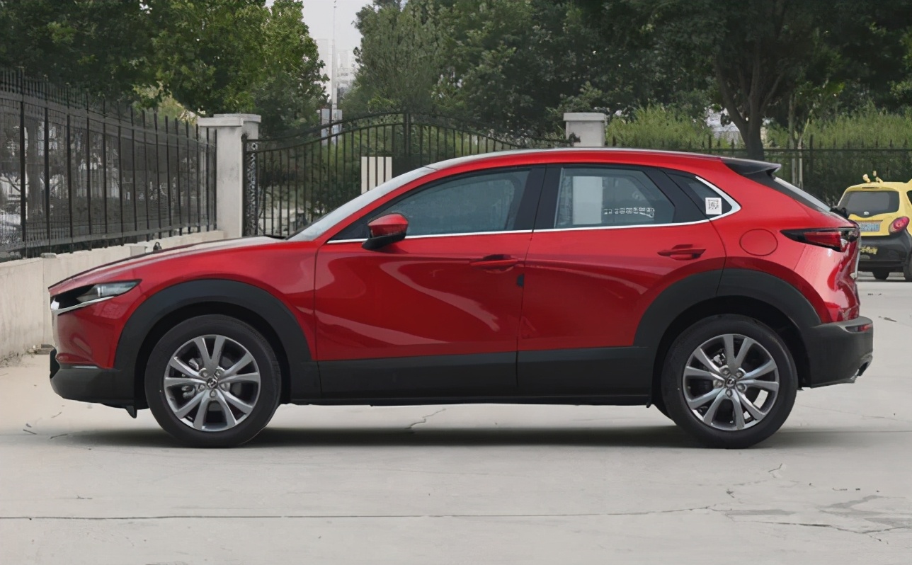 2021款马自达CX-30上市；新款北京X5谍照曝光