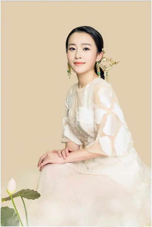 美女 她一路唱进中国音乐金钟奖半决赛 - 中部崛起 - 东湖社区 - 荆楚