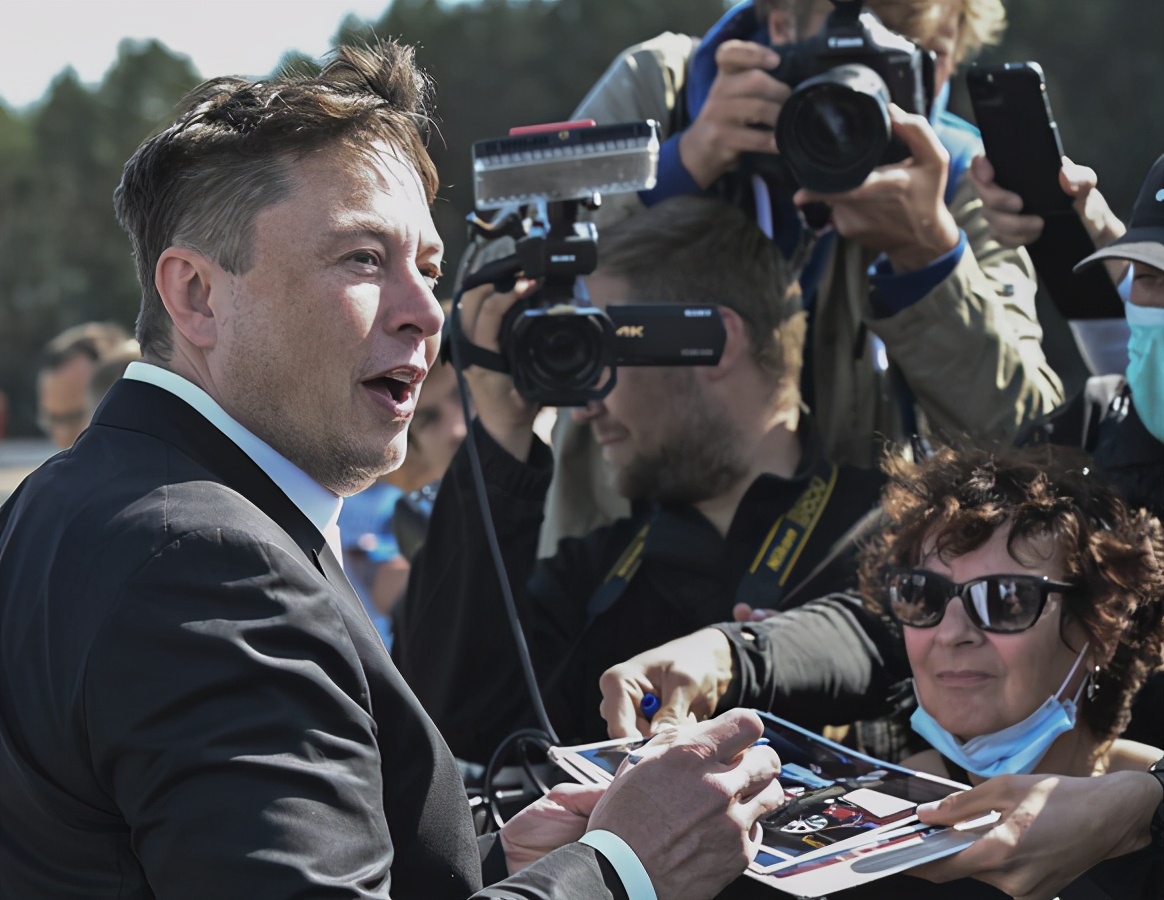 特斯拉要推低价电动车！Elon Musk：要让人人都买得起