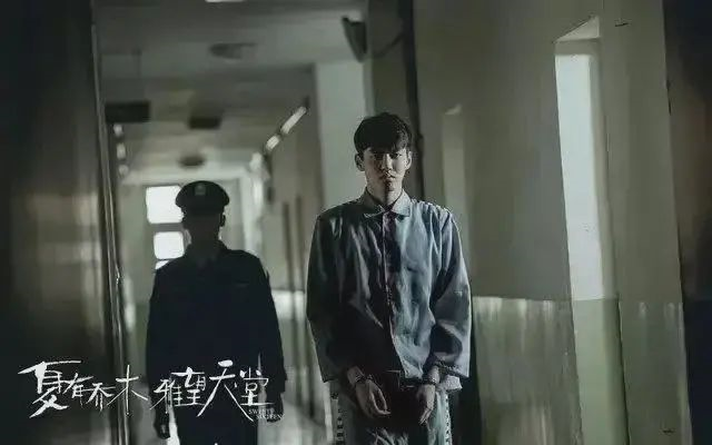 据爆吴亦凡妈妈半个月睡15个小时 到处求救 向成龙求助 被赶出门外