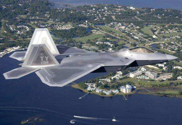 ʯīϩ����20���Y�C���[�����ϵ����ж�����