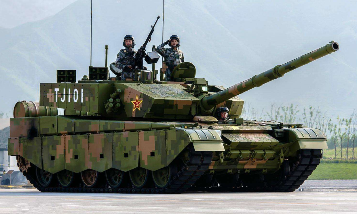 军队才是真土豪，2000万的车，连个真皮座椅都没