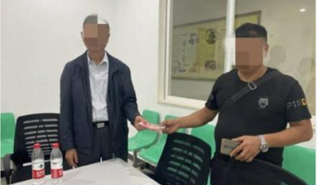 老人被流浪狗撞伤，要求投喂者赔偿7万，你还敢投喂吗？