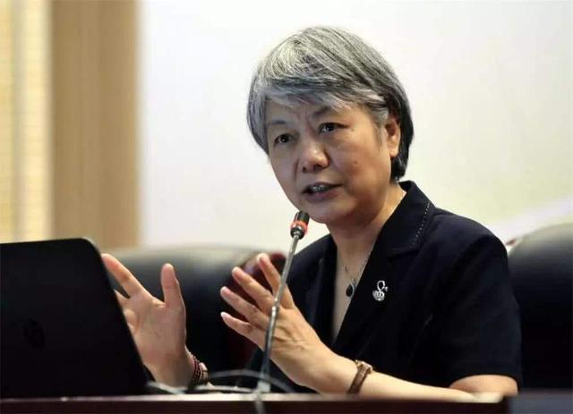 李玫瑾：養男孩的家庭，家長越�捨得�3件事，孩子將來越有本事