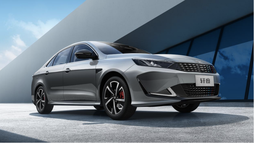 保时捷概念MPV的内饰图曝光；混动牧马人53.49万元起售