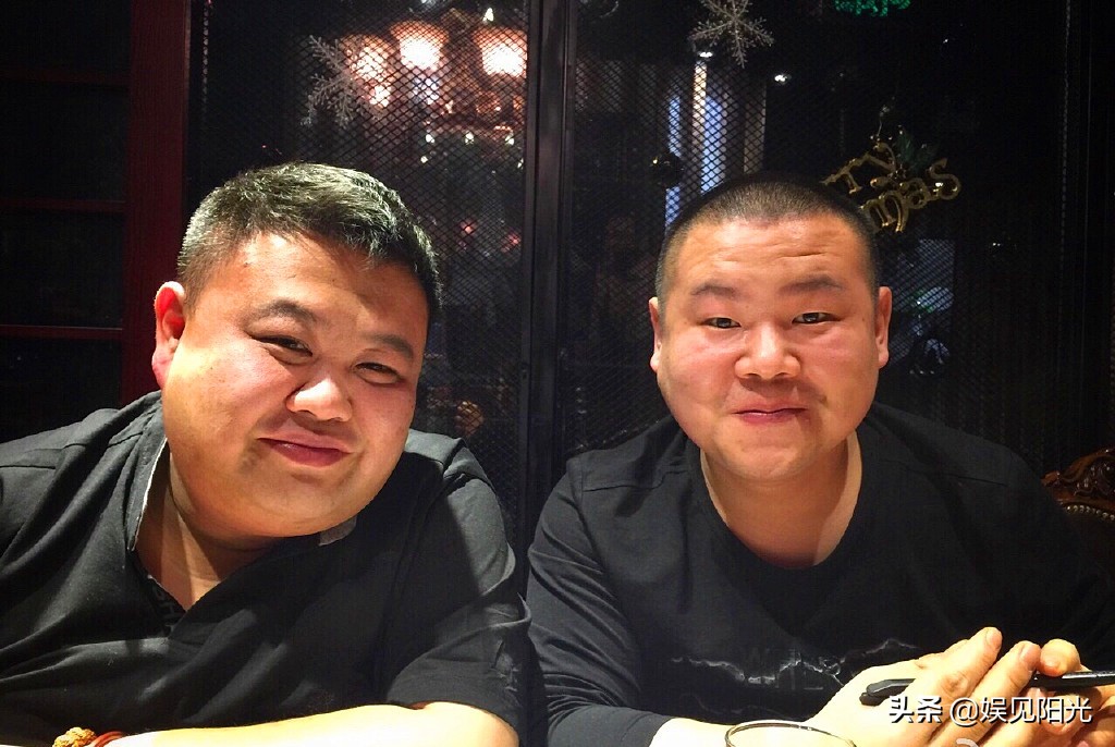 岳云鹏520表白孙越，妻子带头调侃，却都没注意岳云鹏发文的原因
