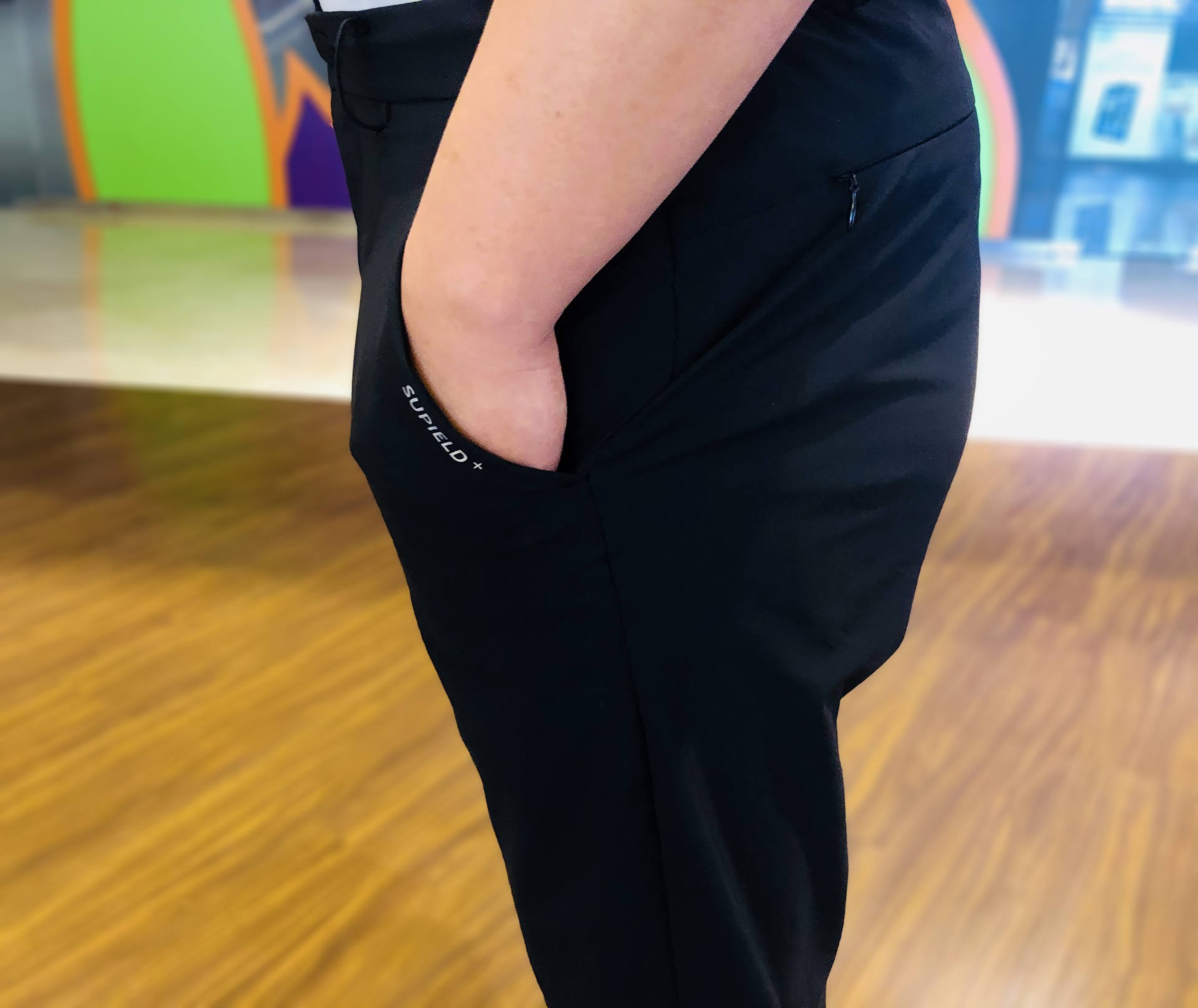 夏天真的需要一条“行走的空调”，素湃凉感休闲裤，清凉一夏