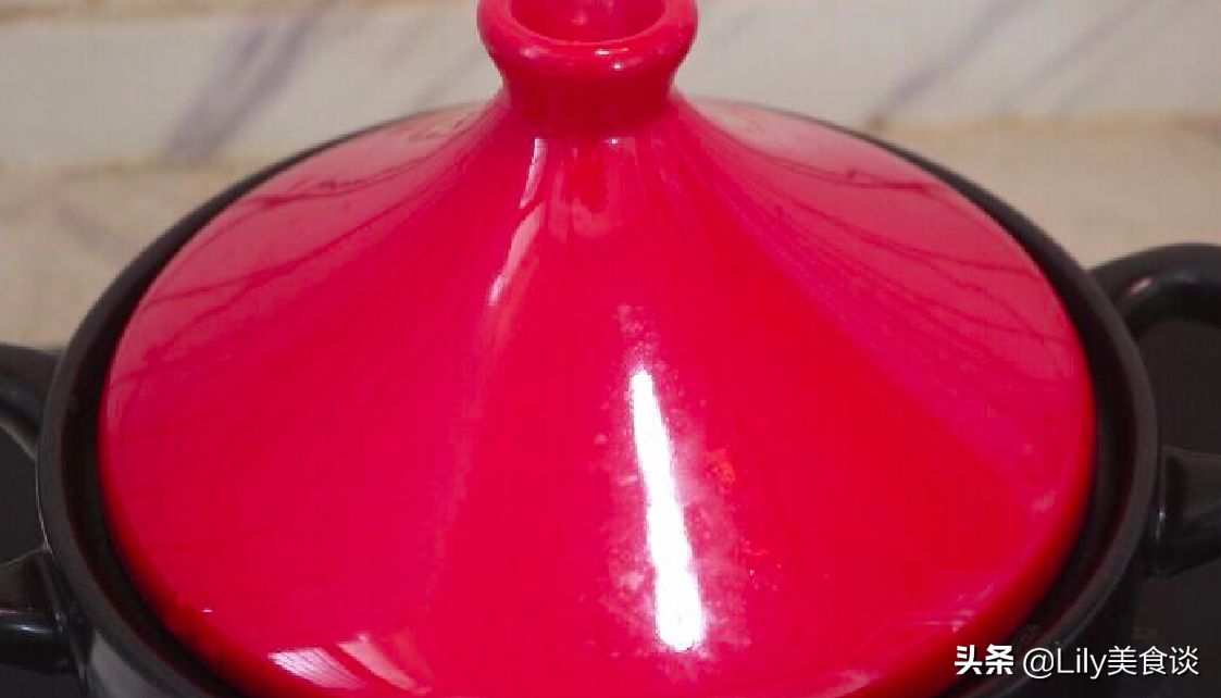 大蝦這樣吃最過癮，比水煮入味，比油炸健康，燜一燜，3分鐘出鍋