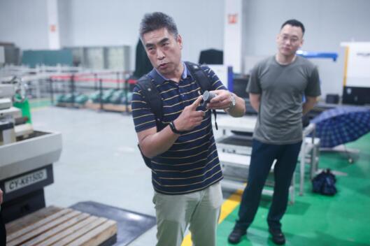 武汉交通职业学院：大国工匠进校园，工匠精神塑造人
