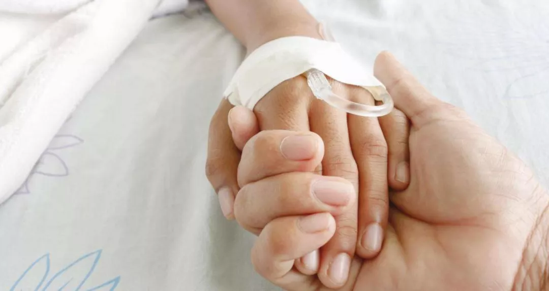 《隐秘的角落》丨30万救命钱毁掉了三个孩子的童