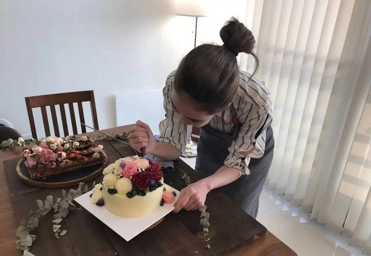 21岁嫁周杰伦，28岁被宠成公主：命好的昆凌，有