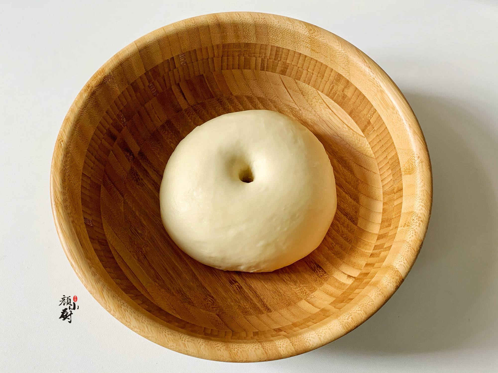 1碗麵粉，一杯羊奶，教你做出鬆軟香甜的麵包，大人小孩都愛吃