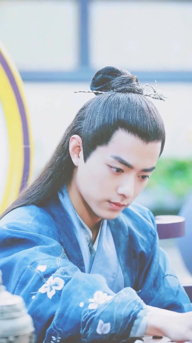 终于等到男神肖战新剧，就要在下月播出，女主